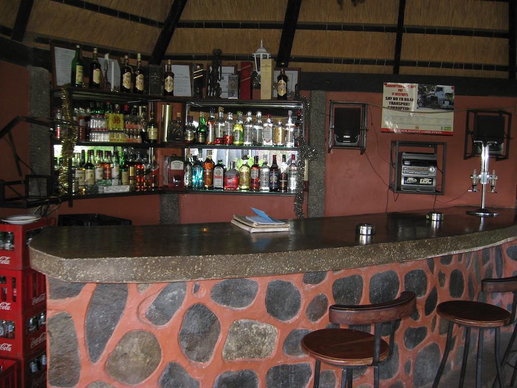 The Stone Guest House Ливингстон Экстерьер фото